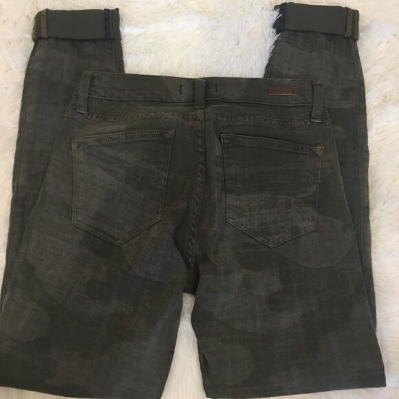 Principle size 2 green camo denim skinny jeans - Picture 2 of 4